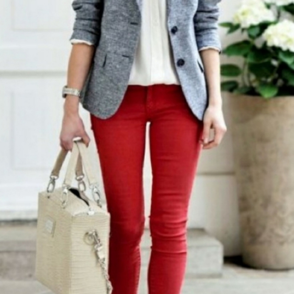 Ann Taylor modern skinny red jeans size 6 or 28